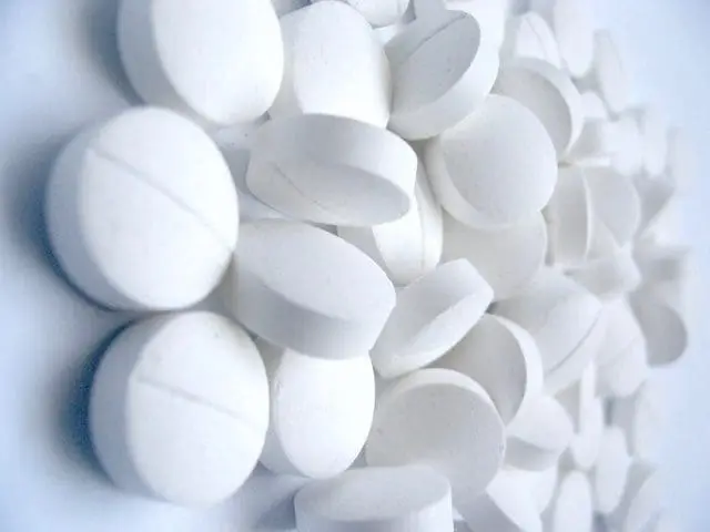 Electrotherapy and Acupuncture Required Less Pain Medicine Following Knee Replacement Surgery