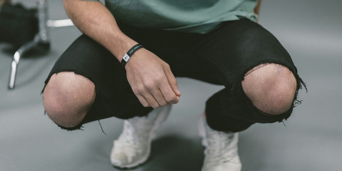 My Kneecap Dislocated. What Should I Do?